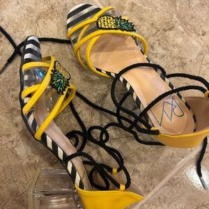 Vibrant Yellow and Black Striped Sandals with Pineapple Accent